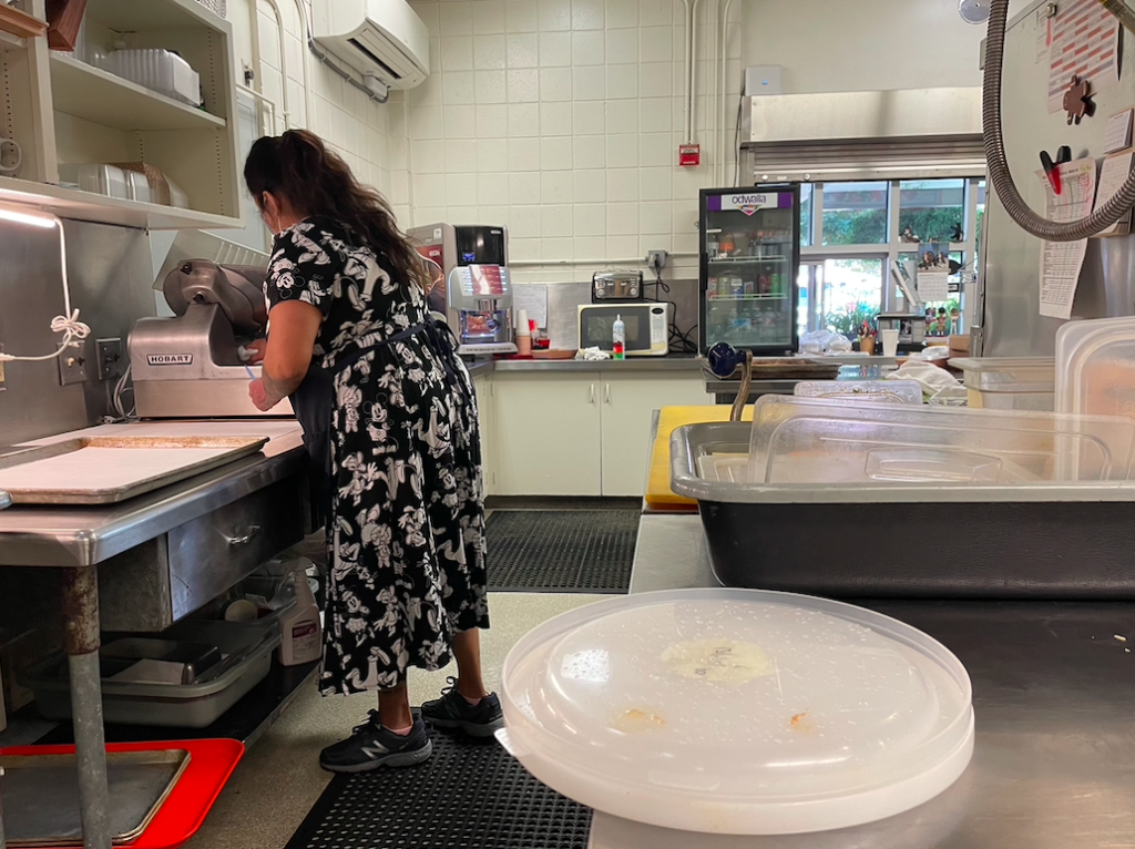 Cafeteria adopts safety procedures to keep students and staff safe