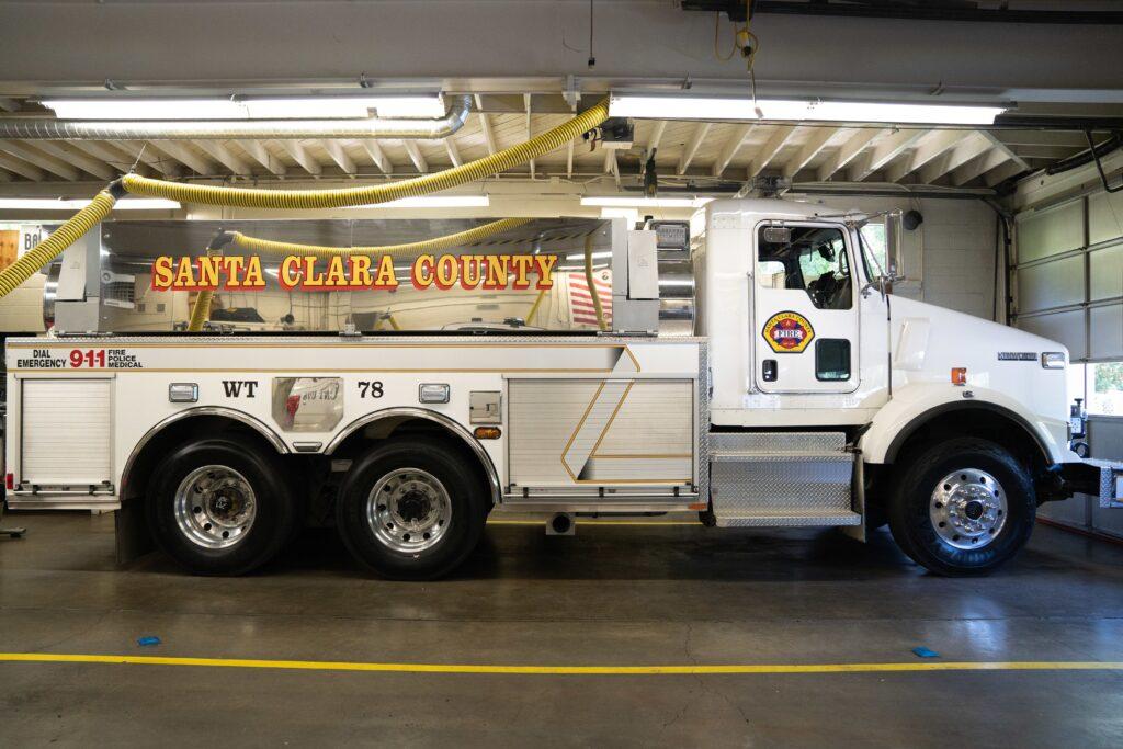  Santa Clara County Fire recently deployed routine use of tactical water tenders, which quickly deliver additional water at vegetation fires where fire hydrants may be unavailable.