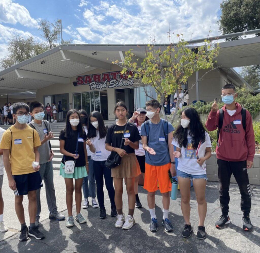 Link leaders seniors Christina Chang and Miranda Yee, along with their group of ten freshmen, complete the “Cleanup Crew” scavenger hunt activity during freshman orientation on Aug. 17. 