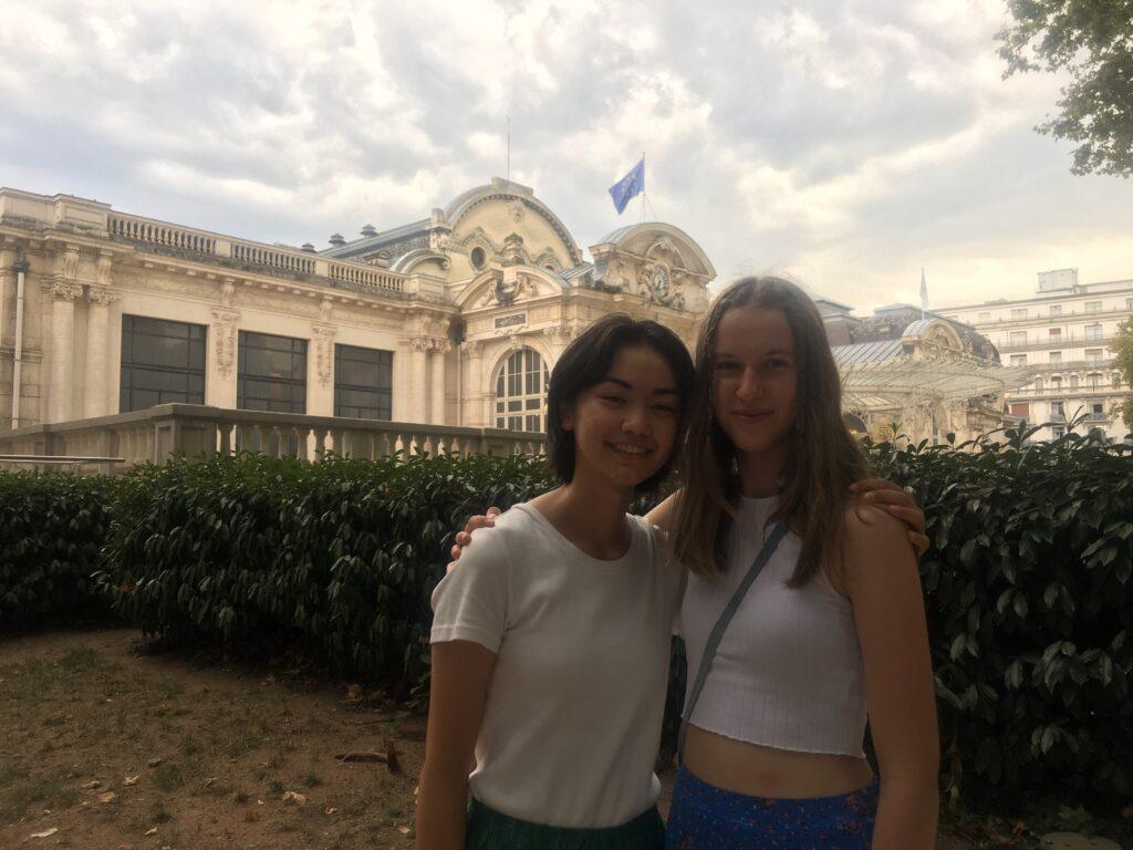 Caption%3A+During+her+visit+to+France+in+August%2C+junior+Anais+Sobrier+posed+with+her+French+friend%2C+Julia%2C+at+Vichy%E2%80%99s+Opera+house.+Sobrier+met+Julia+during+the+first+French+camp+she+attended+at+age+9+in+summer+2015.%C2%A0