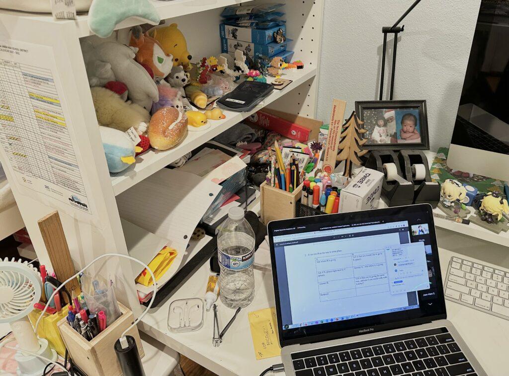 A photo showing an example of the state of my messy desk.