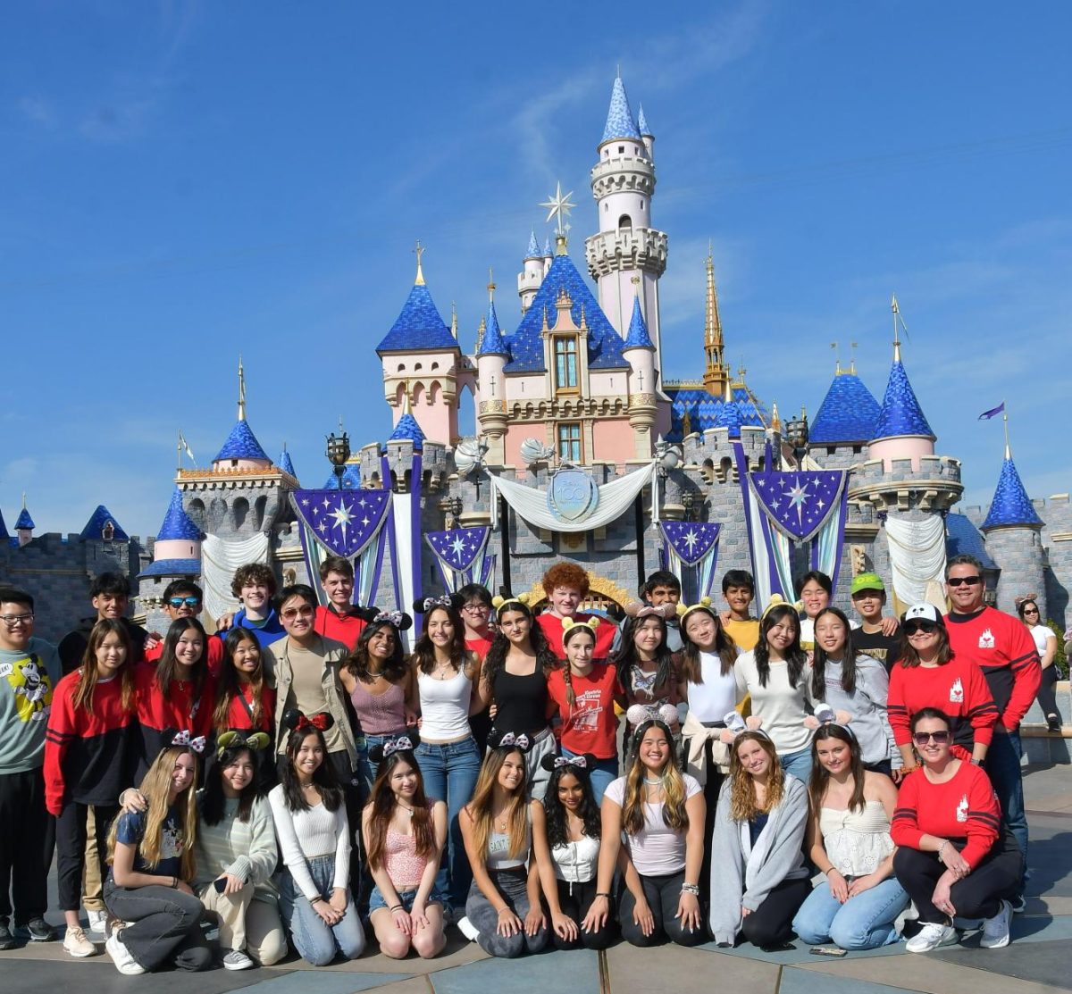 The 2023-24 leadership class poses for a group photo during their trip to Disneyland.
