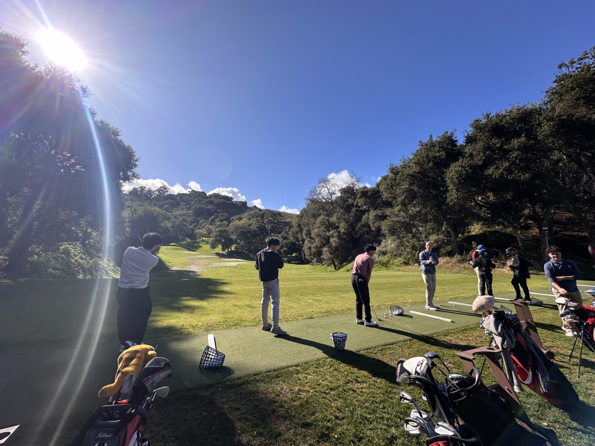 The team practicing at the Saratoga Country Club range
