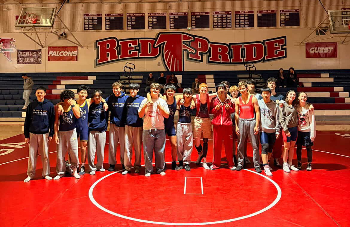  Courtesy of Quinn Bossow
Saratoga and The King’s Academy wrestling athletes take a photo together at the SHS gym. 