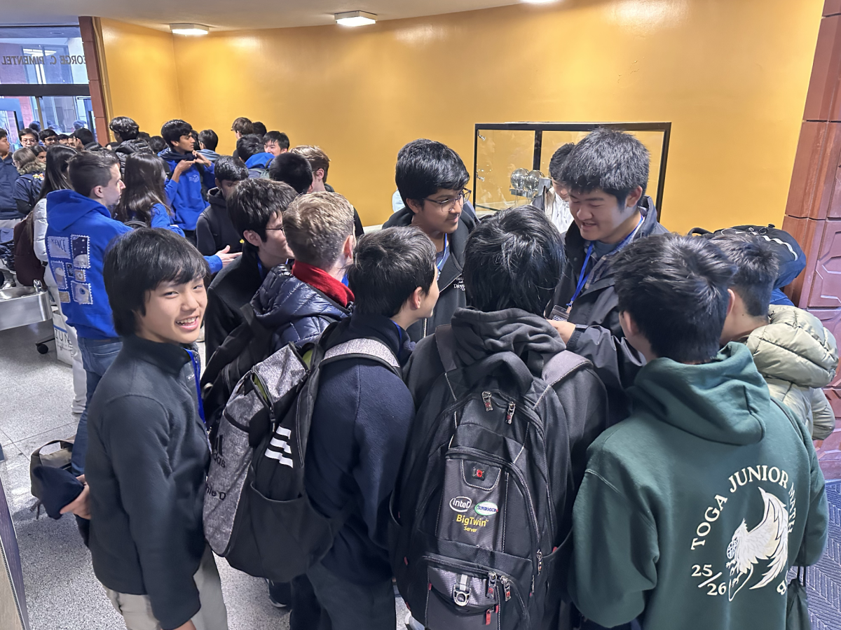  Courtesy of Alex Ge
During last year’s Berkeley Science Bowl Tournament, senior Alex Ge and the rookies on his team gather around to talk about strategies between rounds.