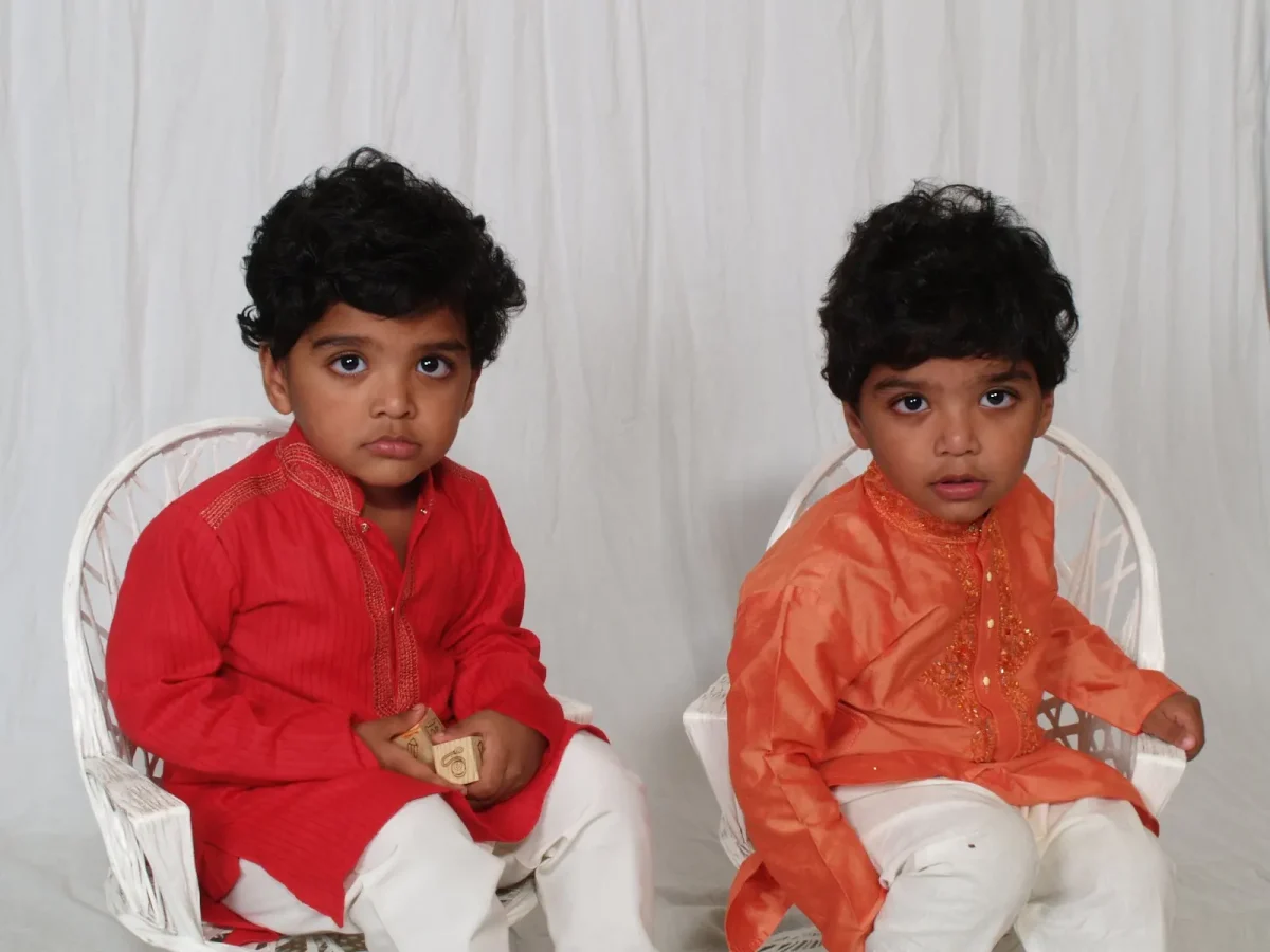  Courtesy of Sachin Sankar
Can you tell which twin is which?